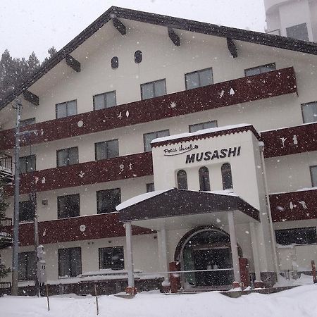 Naeba Musashi Юдзава Екстер'єр фото